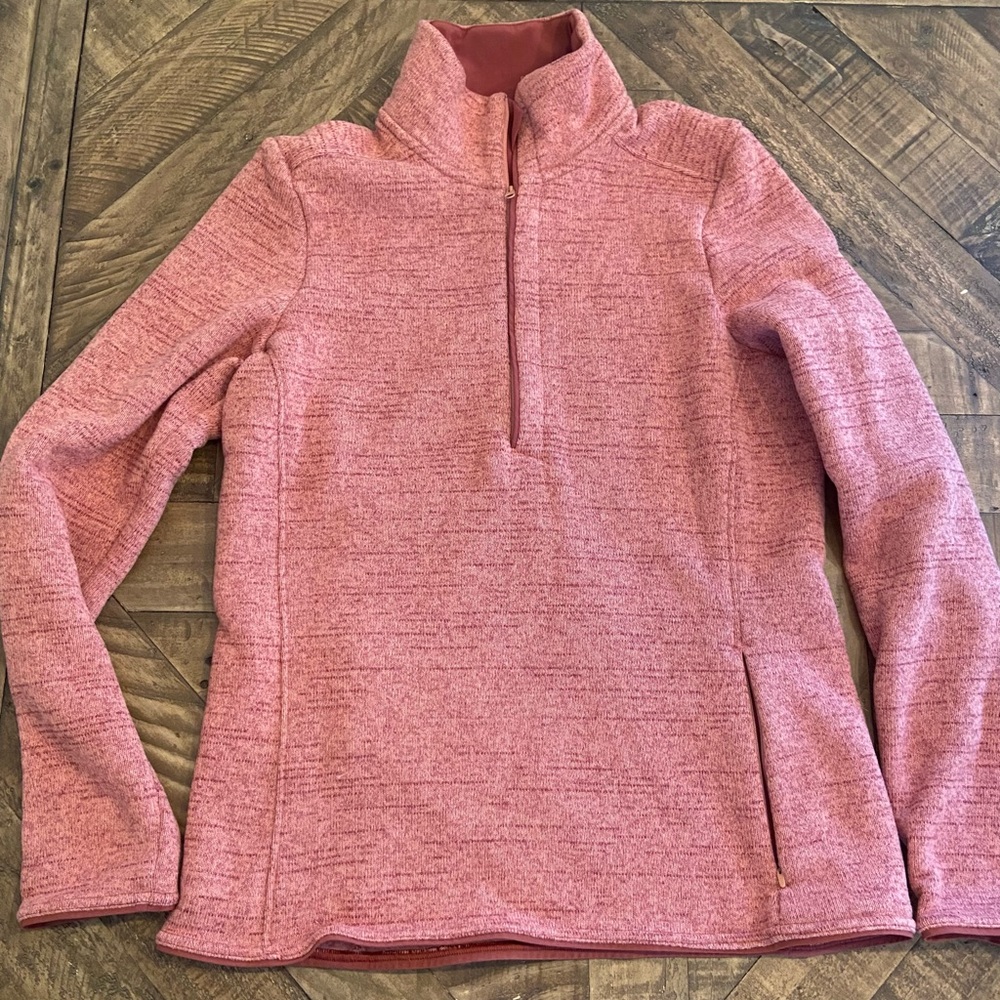Under Armour fitted coldgear sweater size medium